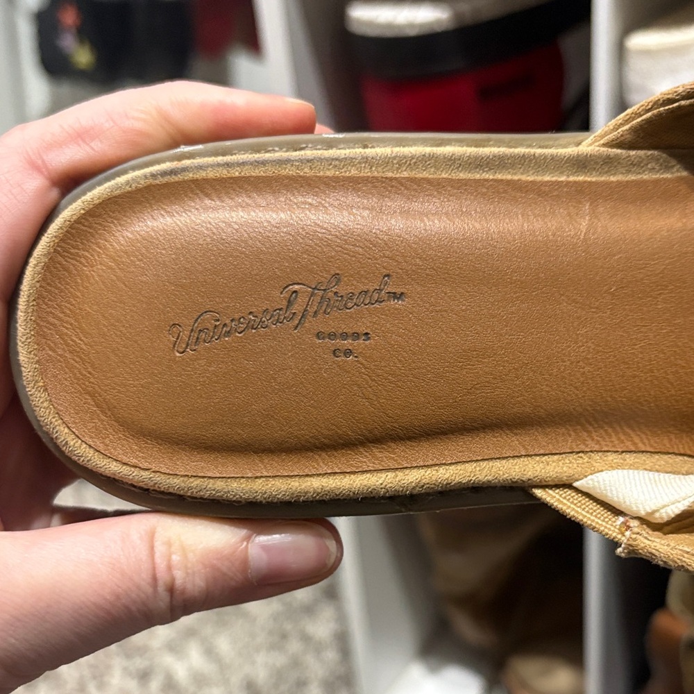 Universal Thread Tan Mules - Picture 2 of 6